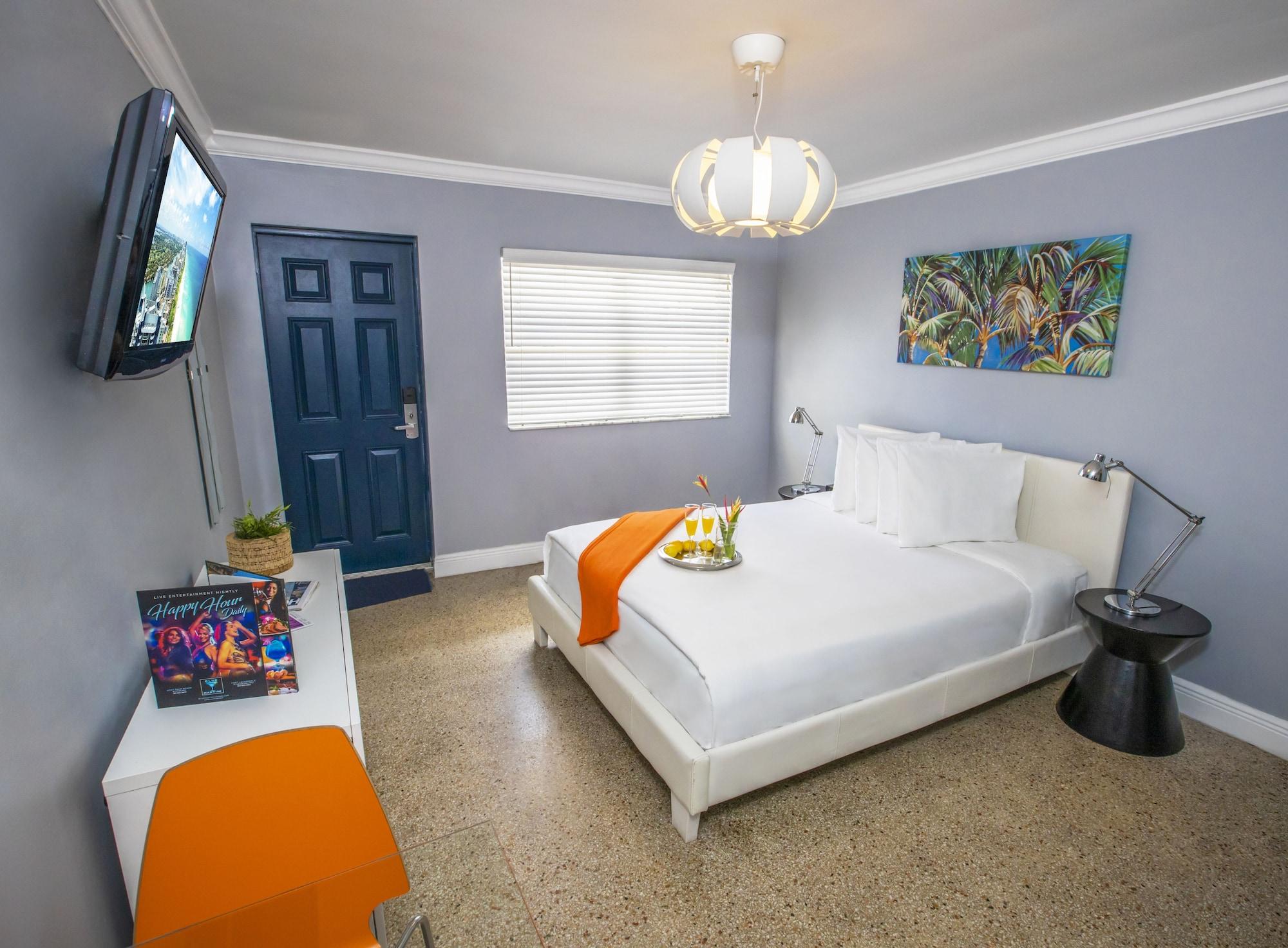 Hollywood Beach Suites And Hotel Exterior photo