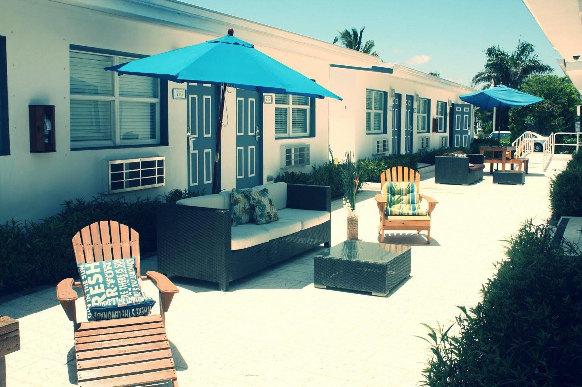 Hollywood Beach Suites And Hotel Exterior photo
